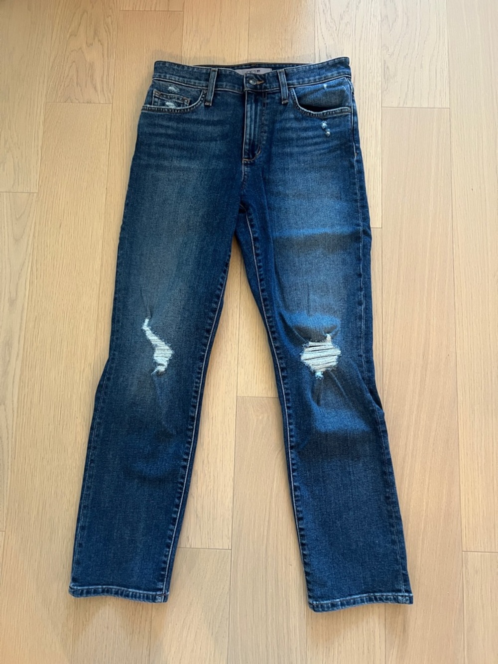 JOE’S jeans distressed boyfriend style women’s size 26
